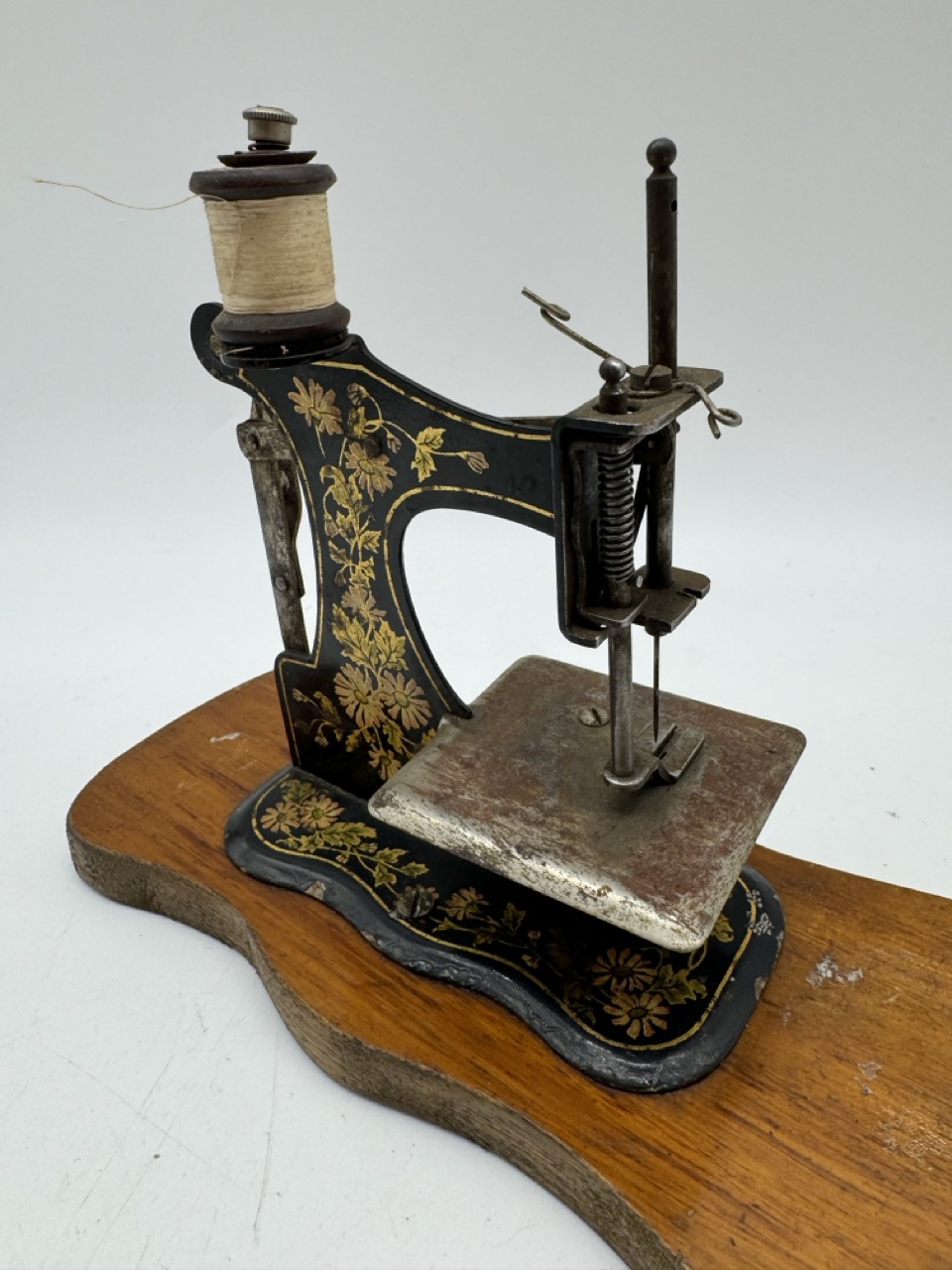 Máquina de coser juguete 1900 - Imagen 4