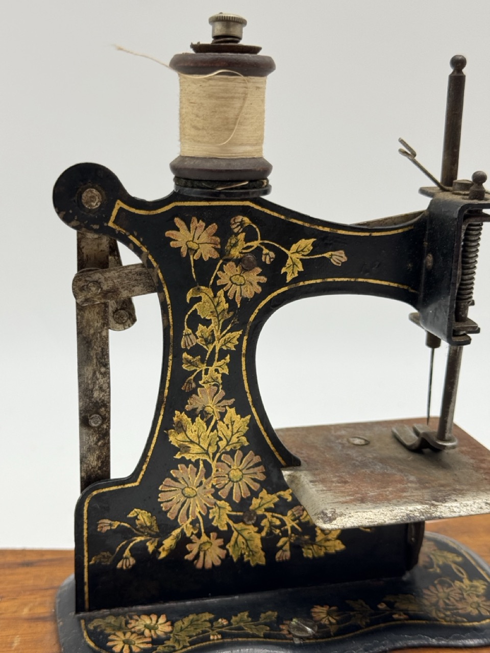 Máquina de coser juguete 1900 - Imagen 5