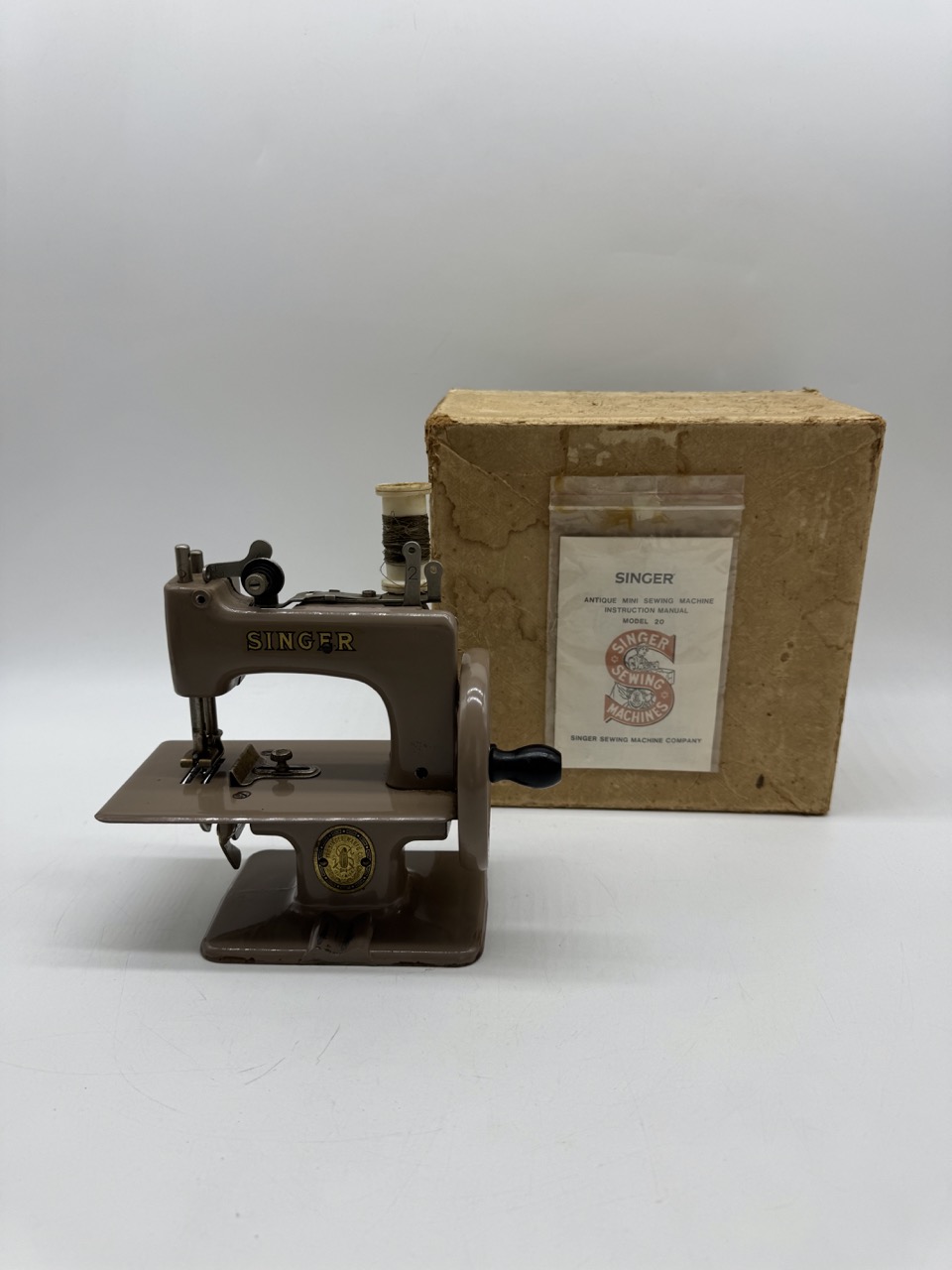 Máquina de coser Singer 1950