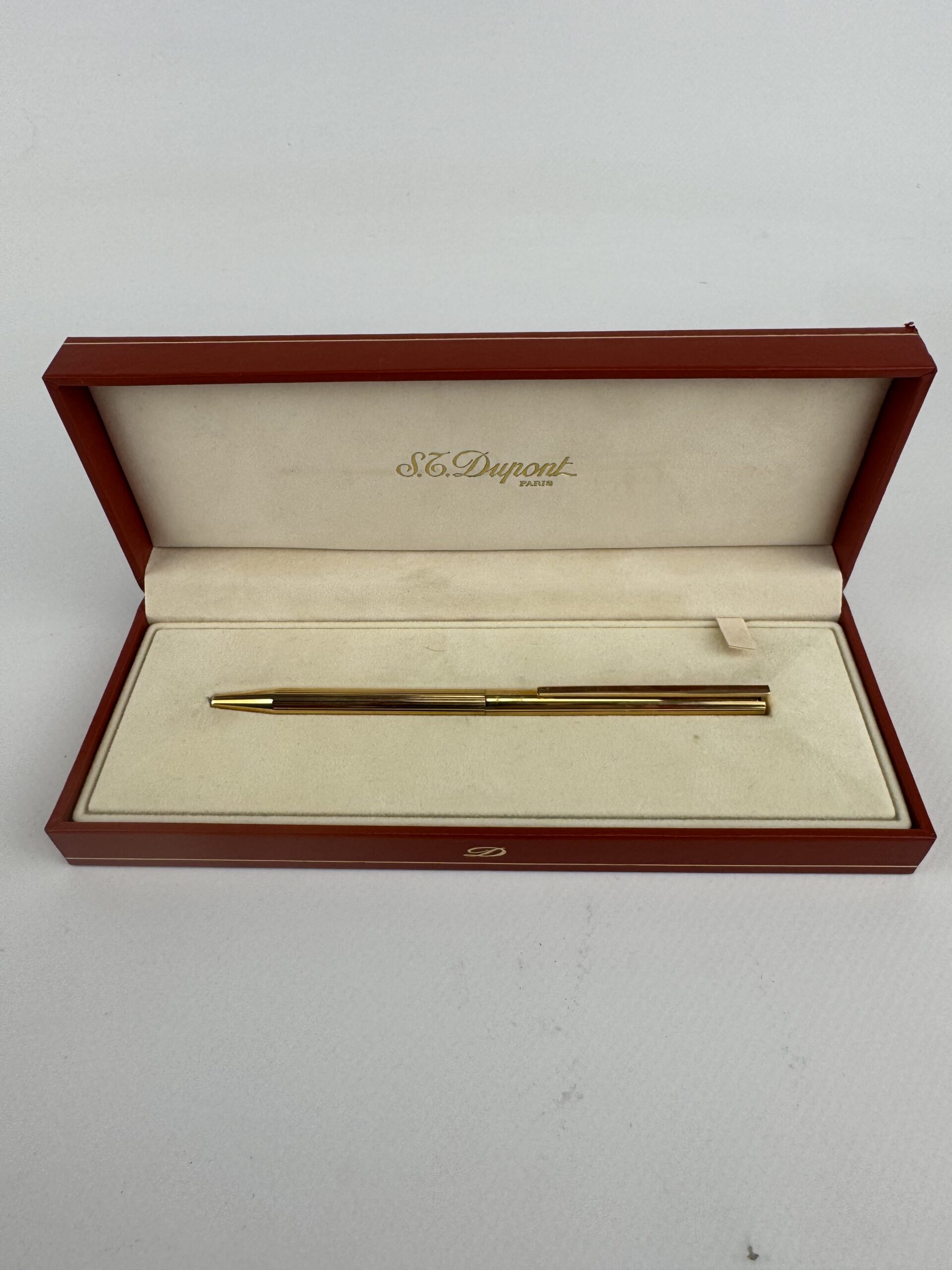 Bolígrafo Dupont dorado