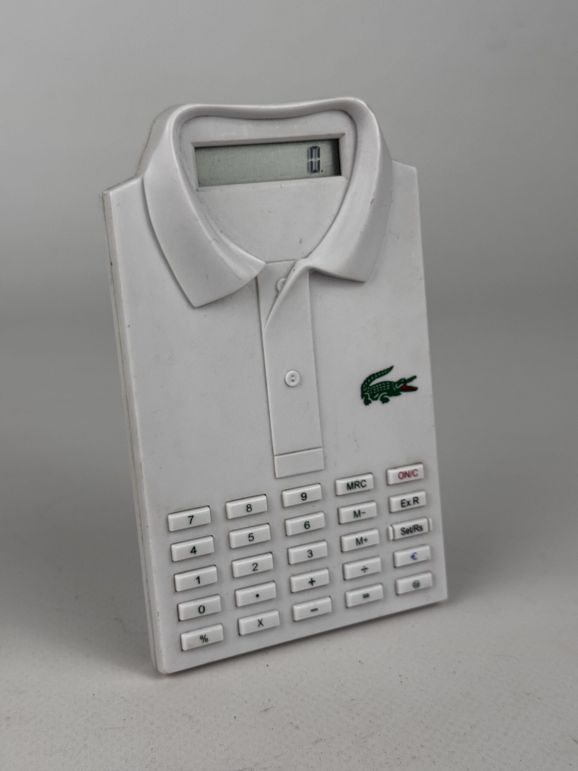 Calculadora Lacoste