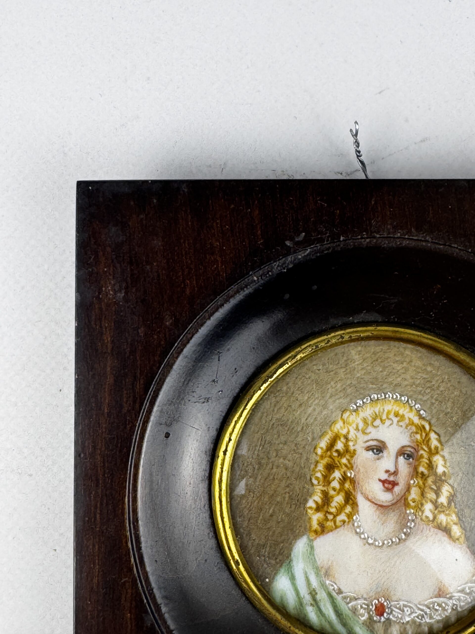 Miniatura Mujer - Imagen 2