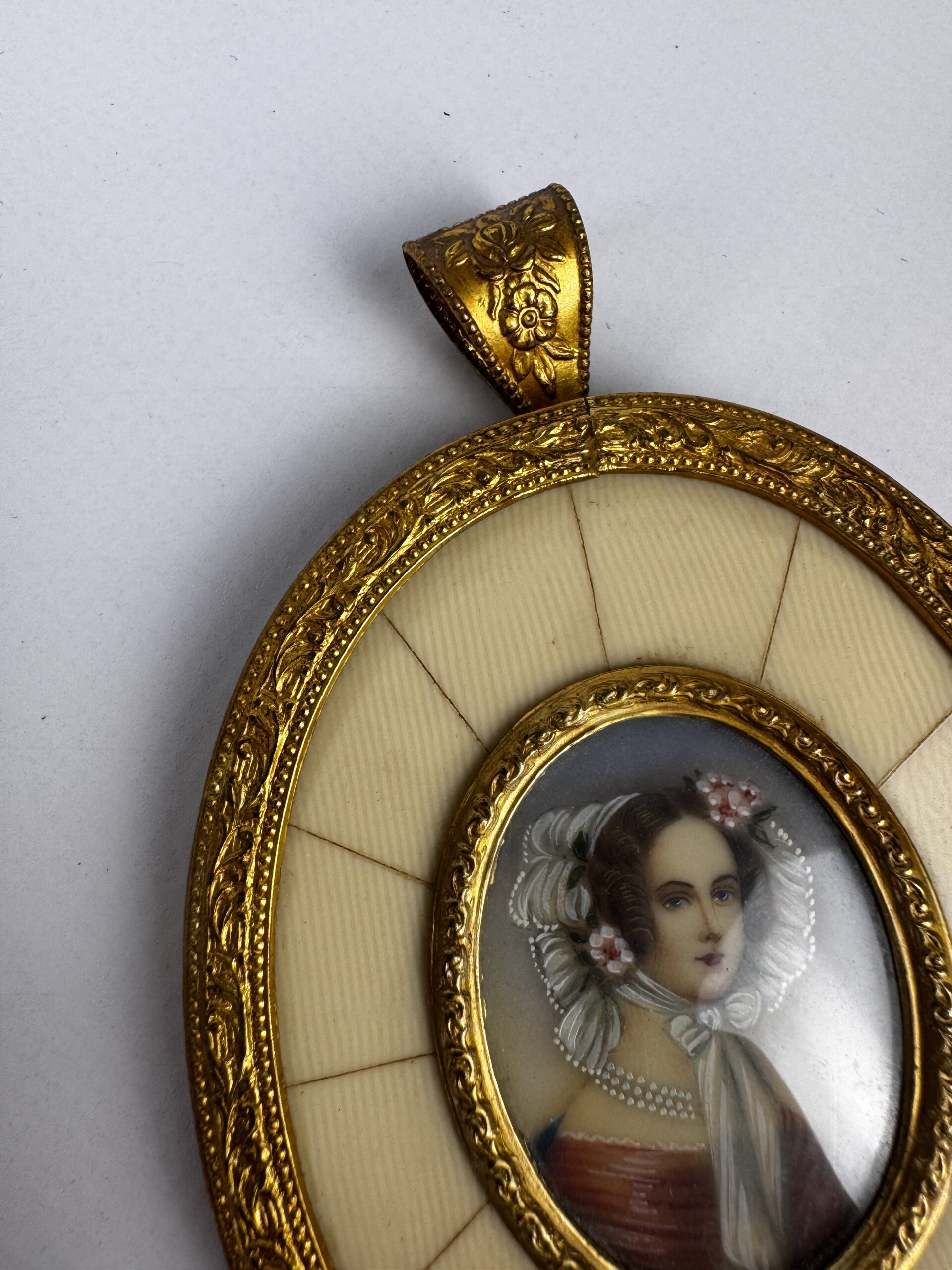 Miniatura Mujer - Imagen 2