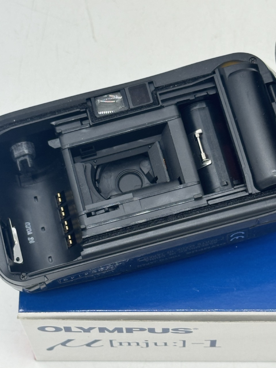 Olympus MJU I negra - Imagen 7